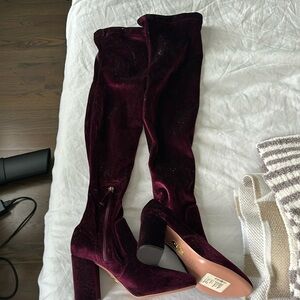 AQUAZURRA cranberry Velvet Over the Knee boots size 39 NEW without box